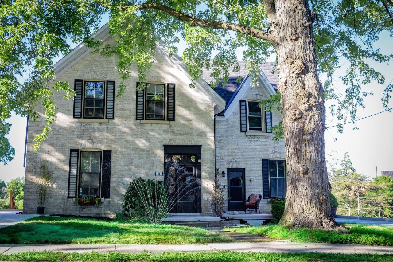 Daly House Stratford Exterior photo